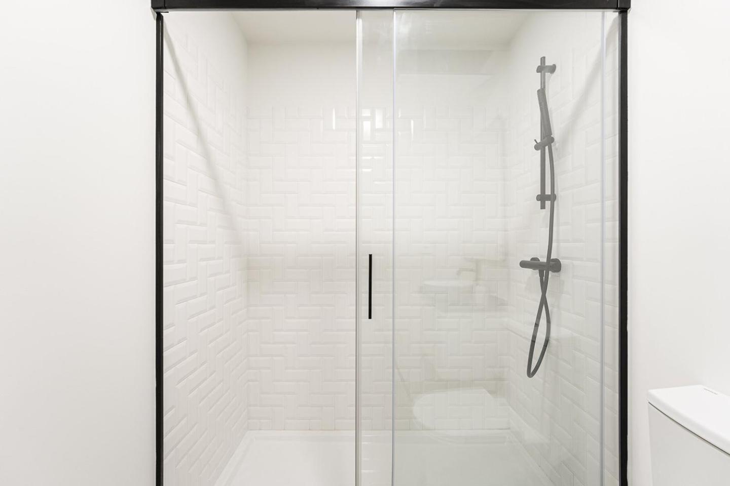 Guestready - A Modern Stay In Downtown OOporto Esterno foto