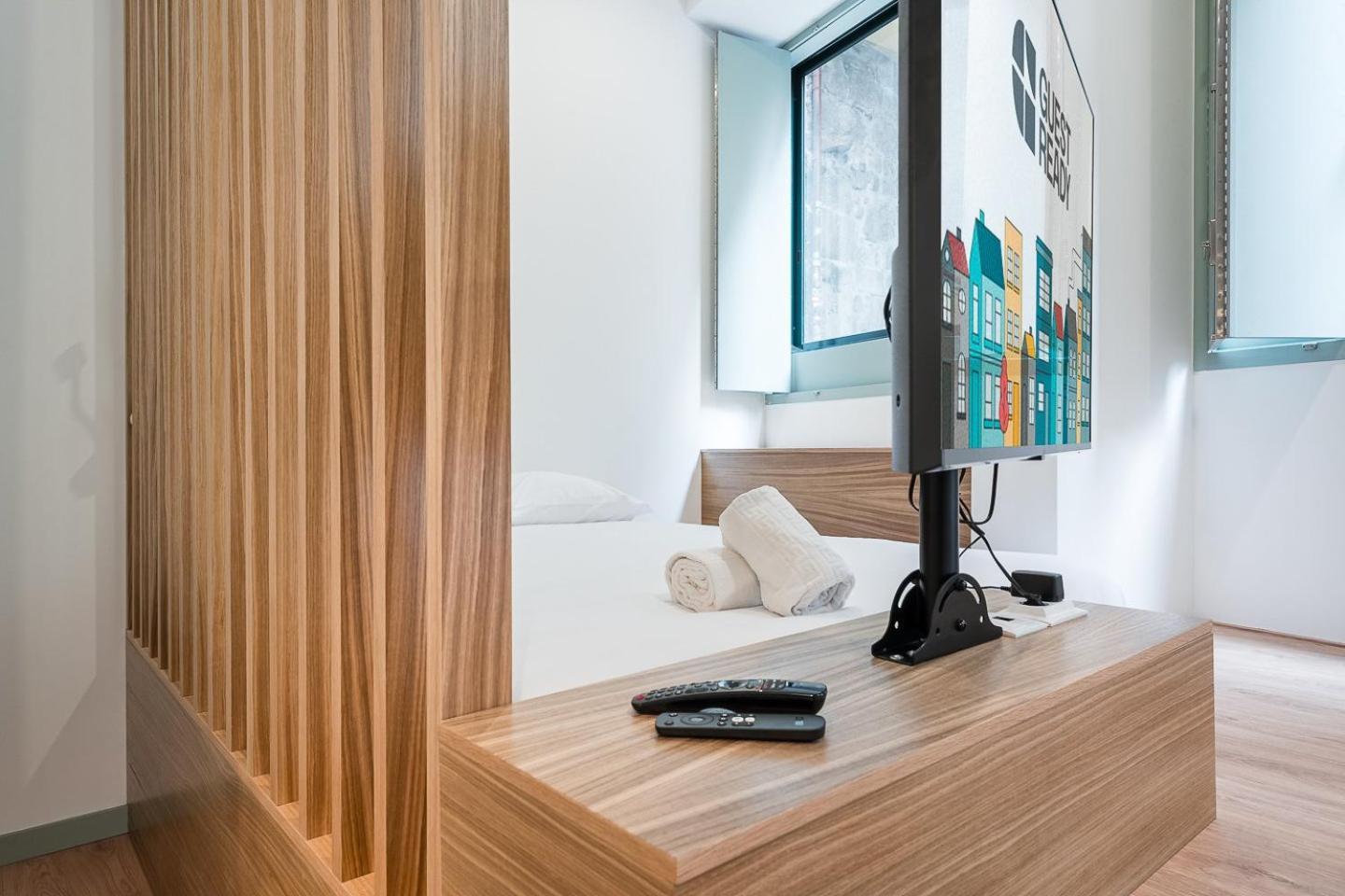 Guestready - A Modern Stay In Downtown OOporto Esterno foto